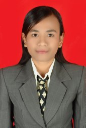 Foto Elfrida Desiderata Naihati